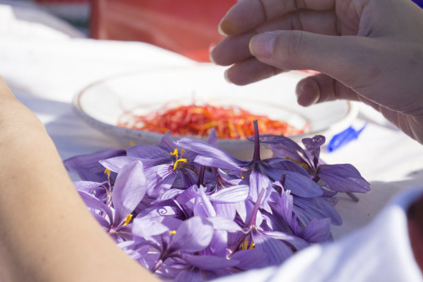 saffron