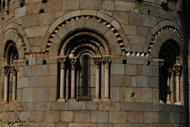 romanesque