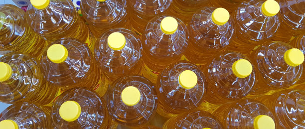 传统榨油花生油