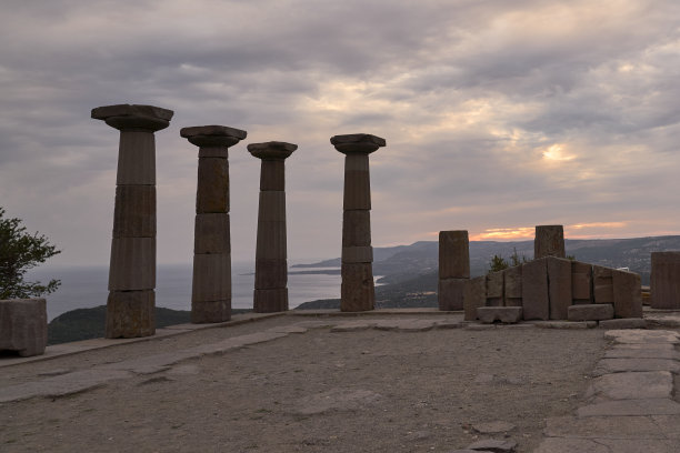 assos