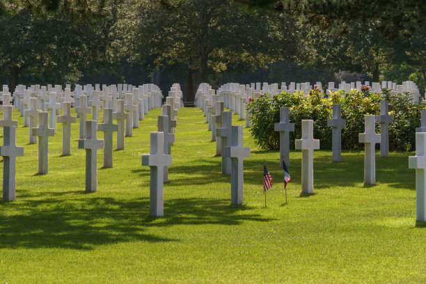 1944