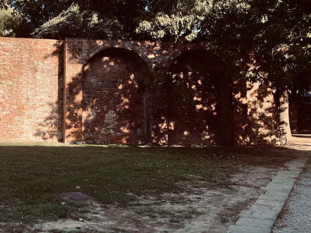 lucca