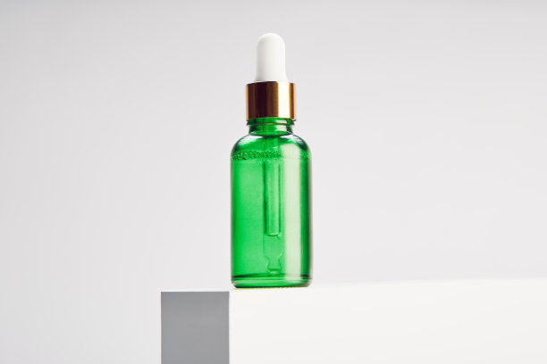 润肤霜化妆品画册