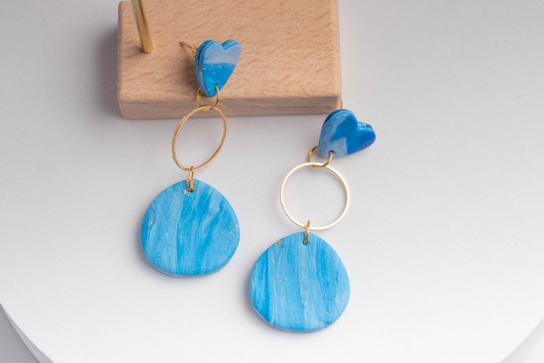earring
