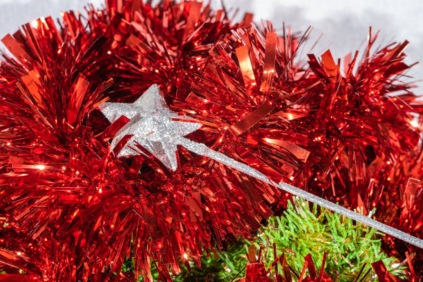 复古装饰品,红色和金色颜色