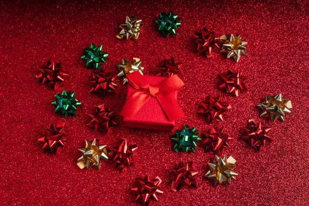 绿色包装盒创意礼品盒