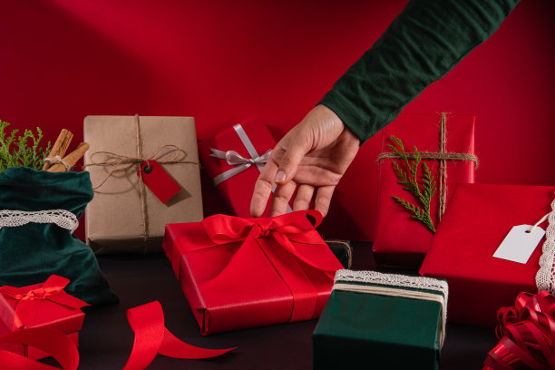 绿色包装盒创意礼品盒