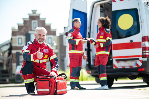999