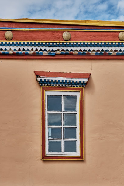 architrave