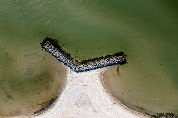 groyne