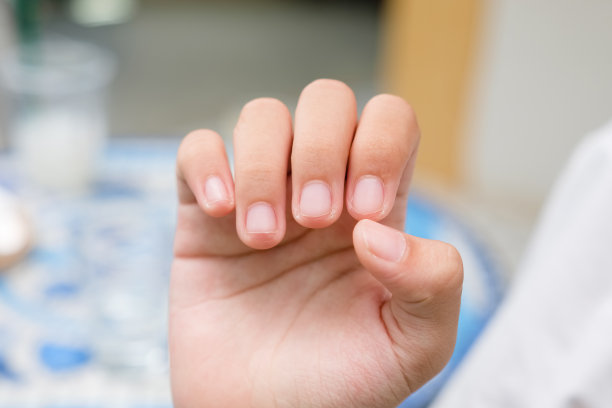 nail
