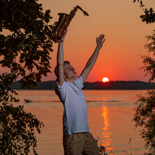 sax