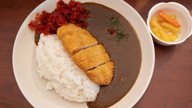 咖喱猪扒饭