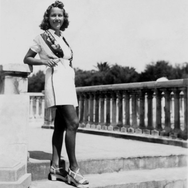 1938