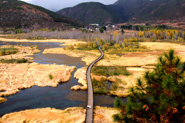 泸沽湖风景摄影图