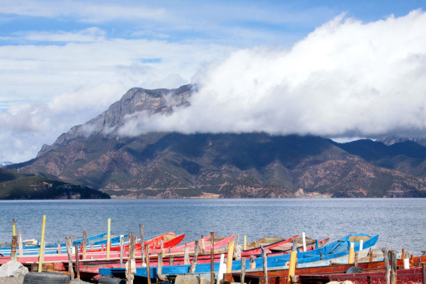 泸沽湖风景摄影图