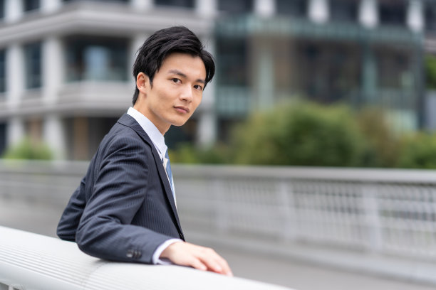 仅日本人