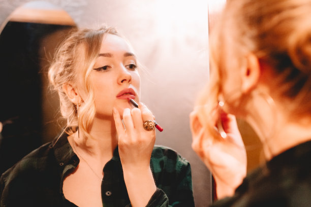 lipstick