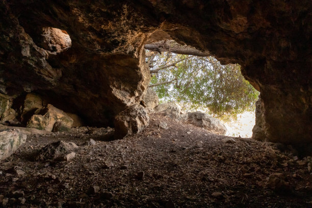 cave
