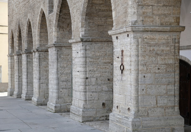 columns
