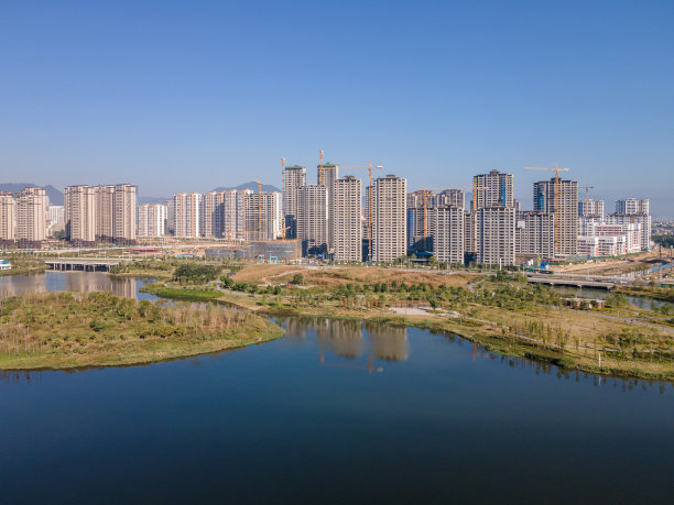 守护绿水青山 建设美丽中国