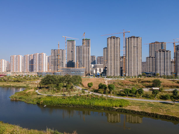 守护绿水青山 建设美丽中国