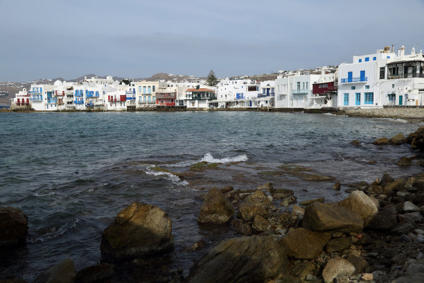 mikonos