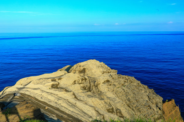 蓝天白云油菜花油画