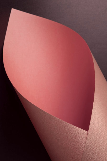 简洁粉色封面简约封面