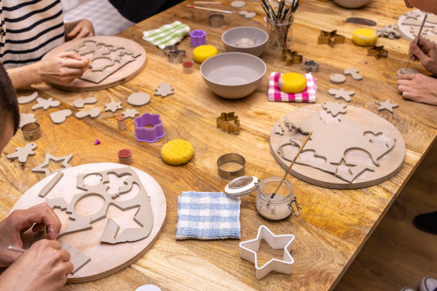 pottery