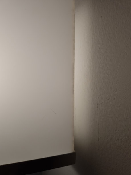 简约现代风格温馨卧室