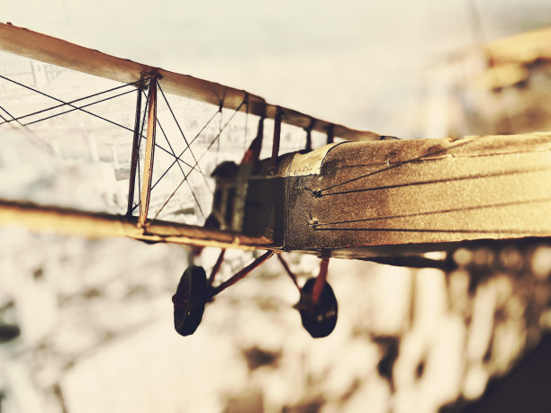 biplanes