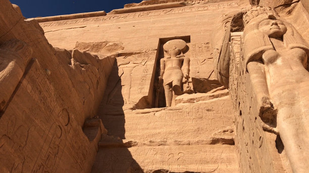 nefertari