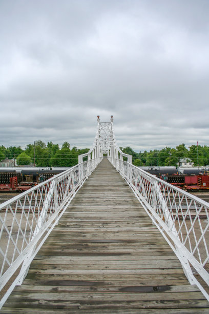 1902