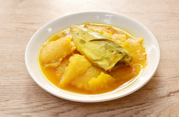 泰式酸辣菠萝