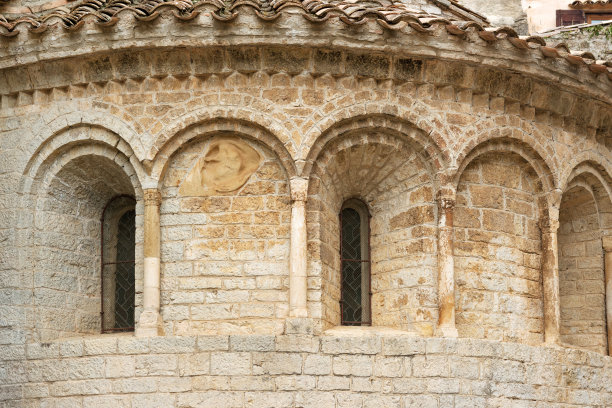 romanesque