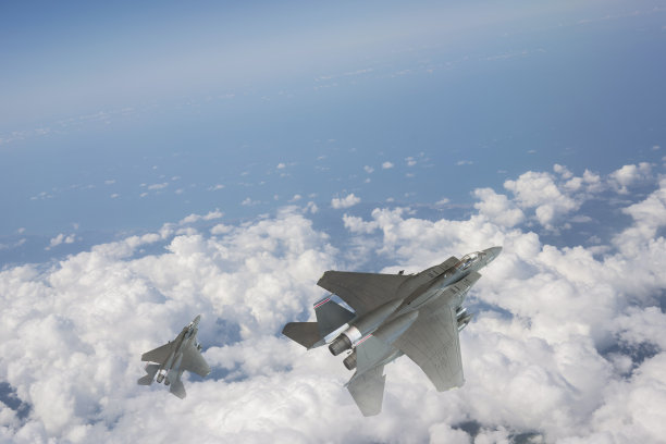 f4