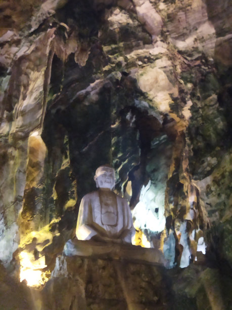 大山里的寺院