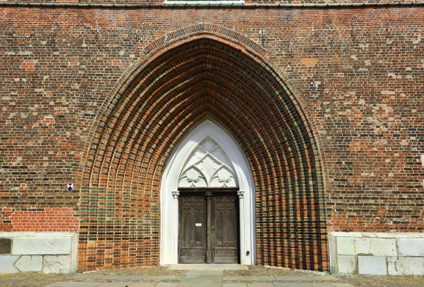 砖,梅克伦堡前波莫瑞州,宗教