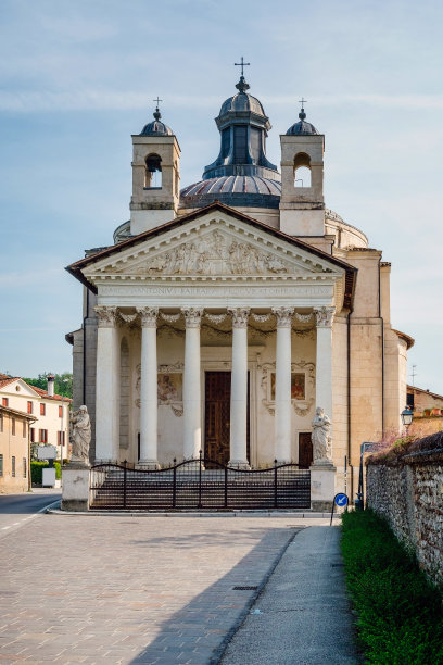 romanesque