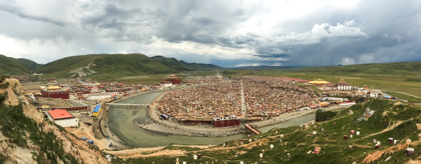 甘孜州地标建筑