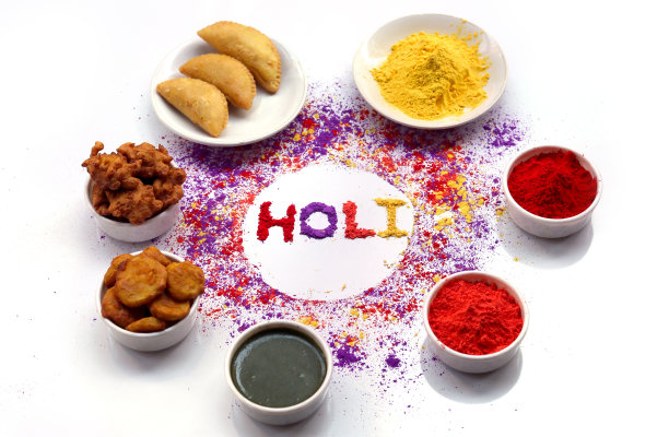 holi