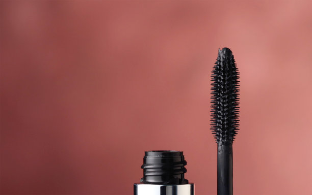 mascara