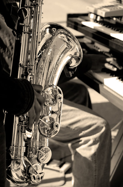 sax