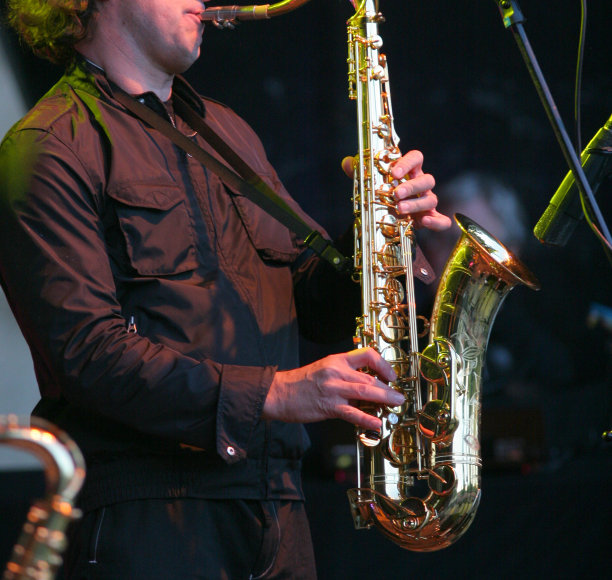 sax
