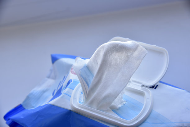 一次性洗脸巾包装设计