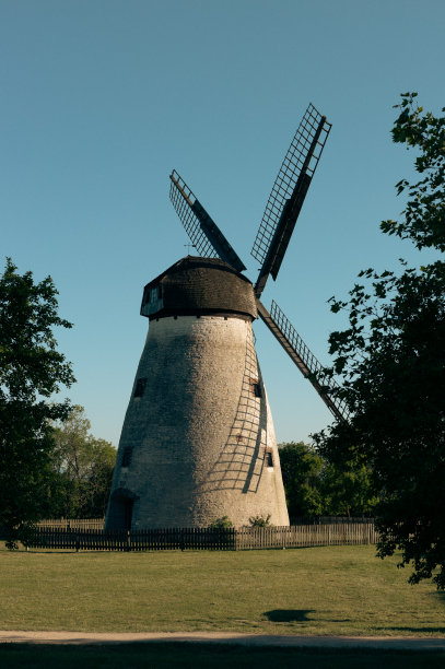 山水地产海报宣传册