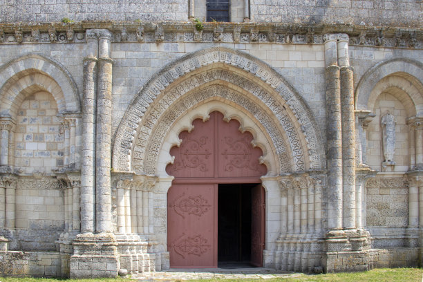romanesque