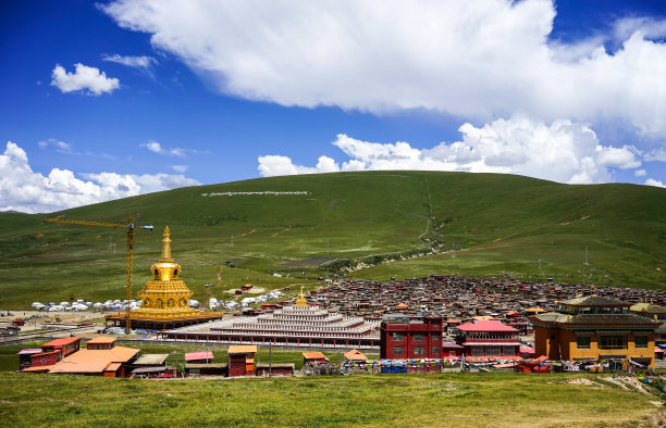 甘孜州地标建筑