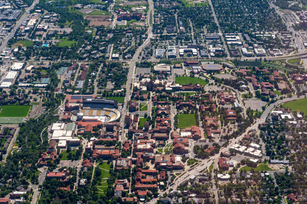 科罗拉多大学